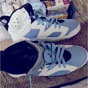 Air Jordan 7 Retro North Carolina blue/white